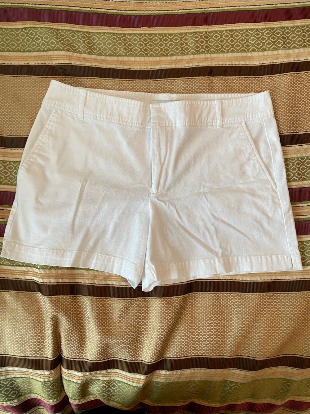 New York & Company White Cotton Shorts
